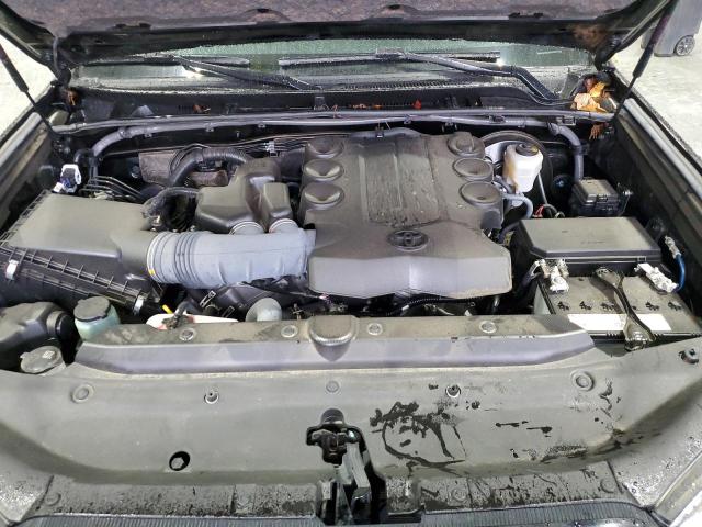 Photo 12 from auction – 2024 TOYOTA 4RUNNER SR with VIN JTEEU5JR2R5307394