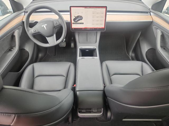 Photo 8 from auction – 2025 TESLA MODEL Y with VIN 7SAYGDEE4SA360130