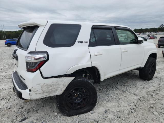Photo 3 from auction – 2015 TOYOTA 4RUNNER SR with VIN JTEBU5JR5F5218689