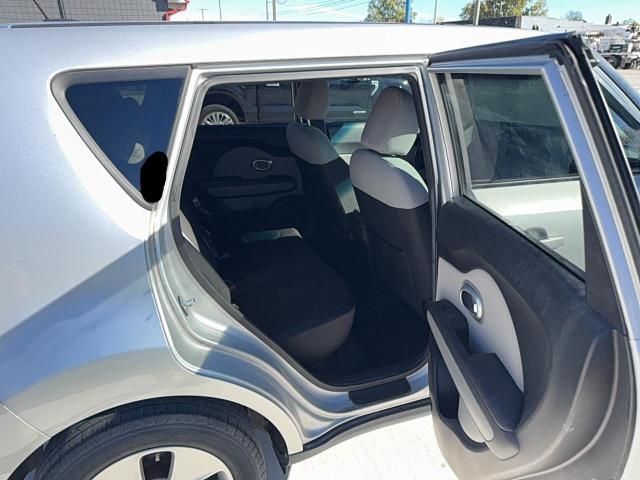Фото 6 с аукциона – 2014 KIA SOUL с VIN KNDJN2A29E7724754