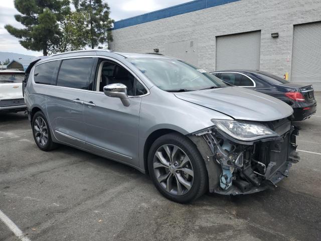 Photo 4 from auction – 2018 CHRYSLER PACIFICA L with VIN 2C4RC1GG0JR113249