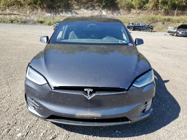 Photo 5 from auction – 2017 TESLA MODEL X with VIN 5YJXCBE29HF045897