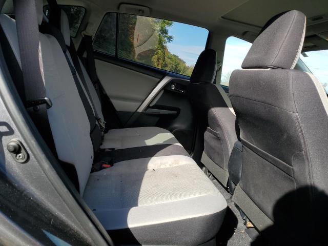 Photo 11 from auction – 2018 TOYOTA RAV4 with VIN JTMRJREV2JD164907