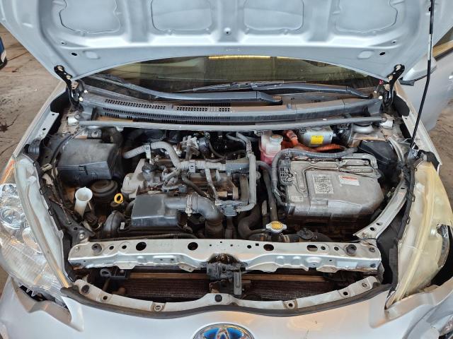 Photo 11 from auction – 2012 TOYOTA PRIUS C with VIN JTDKDTB31C1516033