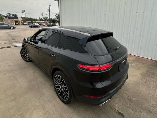 Photo 3 from auction – 2020 PORSCHE CAYENNE with VIN WP1AA2AY7LDA05841