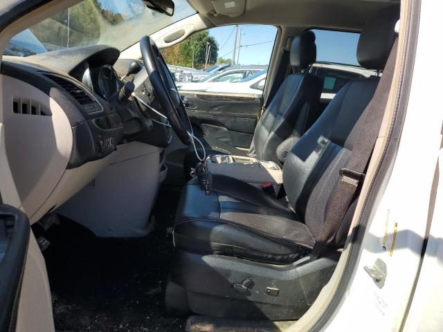 Photo 7 from auction – 2012 CHRYSLER TOWN & COU with VIN 2C4RC1BG3CR325895
