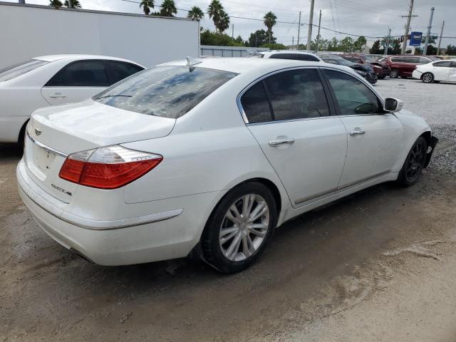 Photo 3 from auction – 2010 HYUNDAI GENESIS 4. with VIN KMHGC4DF4AU072773