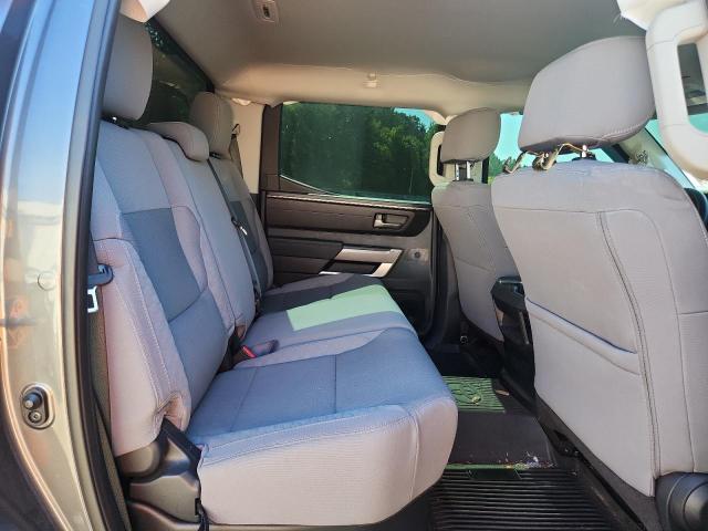 Photo 10 from auction – 2023 TOYOTA TUNDRA with VIN 5TFLA5DB2PX108317