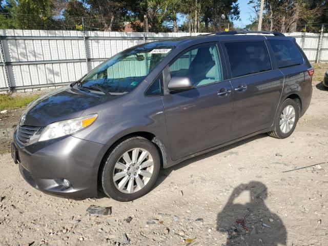 TOYOTA SIENNA XLE 2017 with VIN 5TDDZ3DC0HS168369 - Photo from auction