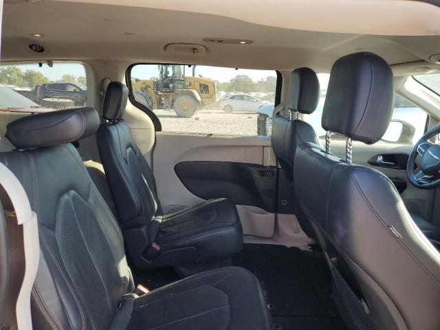 Photo 11 from auction – 2018 CHRYSLER PACIFICA T with VIN 2C4RC1BG8JR260622