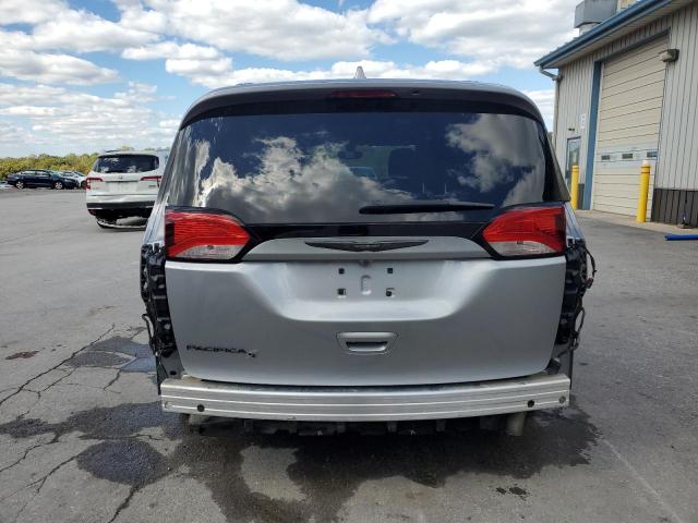 Photo 6 from auction – 2018 CHRYSLER PACIFICA T with VIN 2C4RC1FG7JR257964