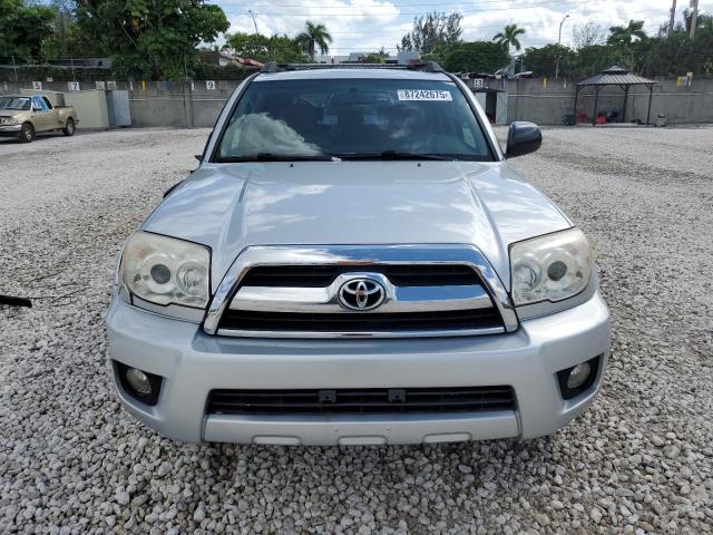 Photo 5 from auction – 2007 TOYOTA 4RUNNER SR with VIN JTEZU14R578071003