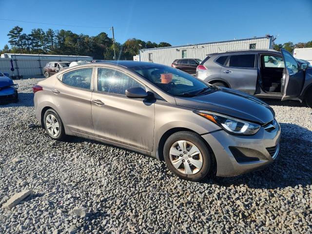 Photo 4 from auction – 2016 HYUNDAI ELANTRA SE with VIN 5NPDH4AE2GH780981