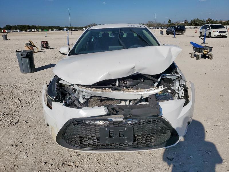 Photo 5 from auction – 2022 TOYOTA COROLLA LE with VIN 5YFEPMAE4NP362591