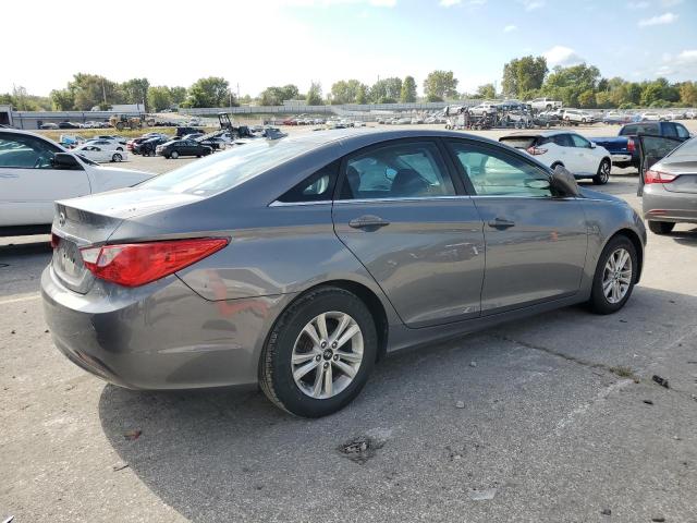 Photo 3 from auction – 2011 HYUNDAI SONATA GLS with VIN 5NPEB4AC4BH066895
