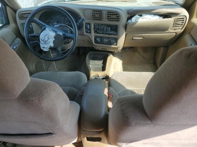 Photo 8 from auction – 2002 CHEVROLET BLAZER with VIN 1GNCS13W42K158367