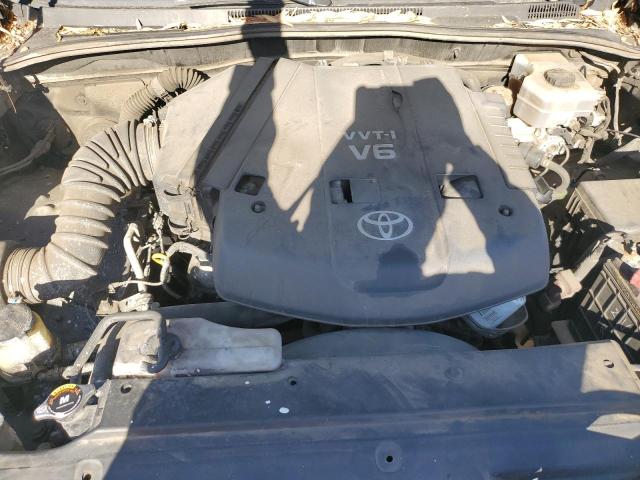 Photo 12 from auction – 2004 TOYOTA 4RUNNER SR with VIN JTEZU14R940023739