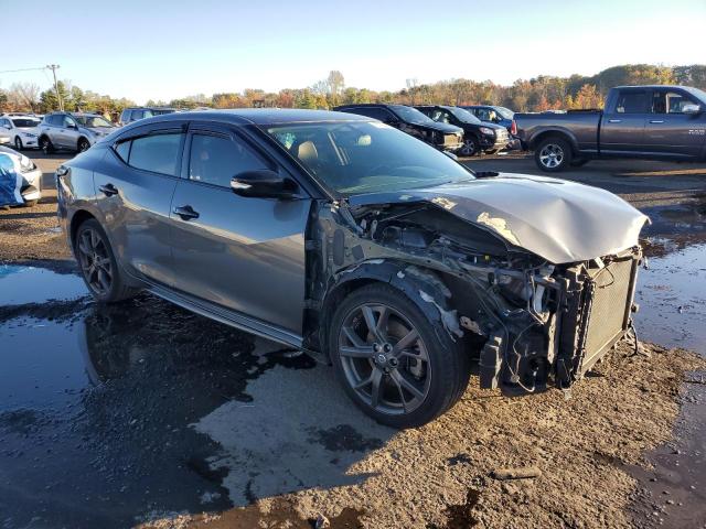 Photo 4 from auction – 2018 NISSAN MAXIMA 3.5 with VIN 1N4AA6AP0JC379619