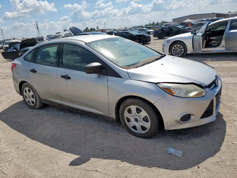 Photo 4 from auction – 2012 FORD FOCUS with VIN 1FAHP3E29CL465959