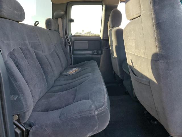 Photo 10 from auction – 2002 CHEVROLET SILVERADO with VIN 2GCEC19VX21192455