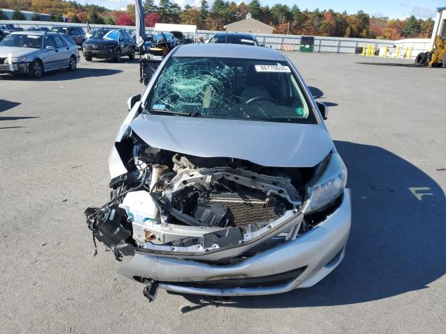Photo 5 from auction – 2012 TOYOTA YARIS with VIN JTDKTUD31CD521558