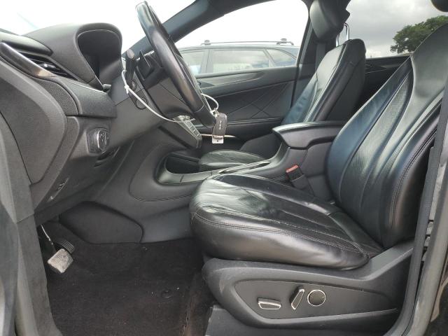 Photo 7 from auction – 2017 LINCOLN MKC SELECT with VIN 5LMCJ2C95HUL03384