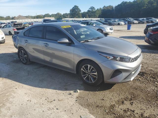 Photo 4 from auction – 2021 KIA FORTE LX with VIN 3KPF24AD2RE698399