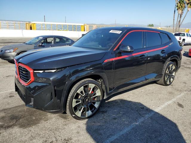 BMW XM 2023 مع رقم تعريف المركبة 5YM23CS08P9S50050 - صورة من المزاد