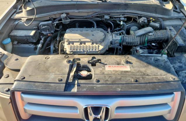Photo 12 from auction – 2006 HONDA PILOT EX with VIN 2HKYF18756H545213