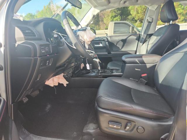 Photo 7 from auction – 2017 TOYOTA 4RUNNER SR with VIN JTEBU5JR5H5445111