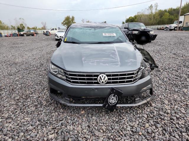 Photo 5 from auction – 2017 VOLKSWAGEN PASSAT S with VIN 1VWAT7A38HC038239