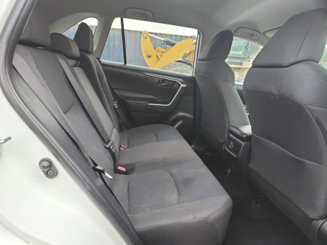 Photo 11 from auction – 2022 TOYOTA RAV4 LE with VIN 2T3F1RFV3NC292407