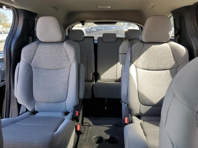 Photo 10 from auction – 2025 TOYOTA SIENNA LE with VIN 5TDBSKFC9SS157221