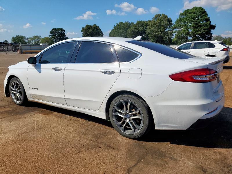 Photo 2 from auction – 2019 FORD FUSION TIT with VIN 3FA6P0RU4KR241838