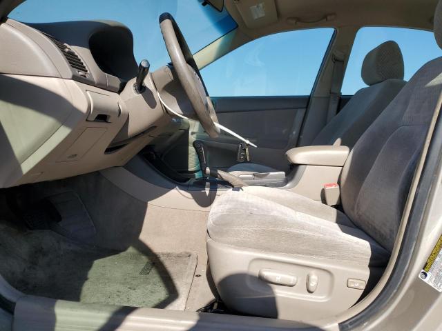 Photo 7 from auction – 2004 TOYOTA CAMRY LE with VIN 4T1BE32K04U290096