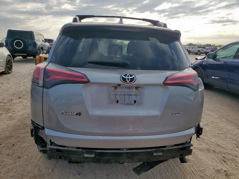 Photo 6 from auction – 2018 TOYOTA RAV4 ADVEN with VIN JTMWFREV7JD121703