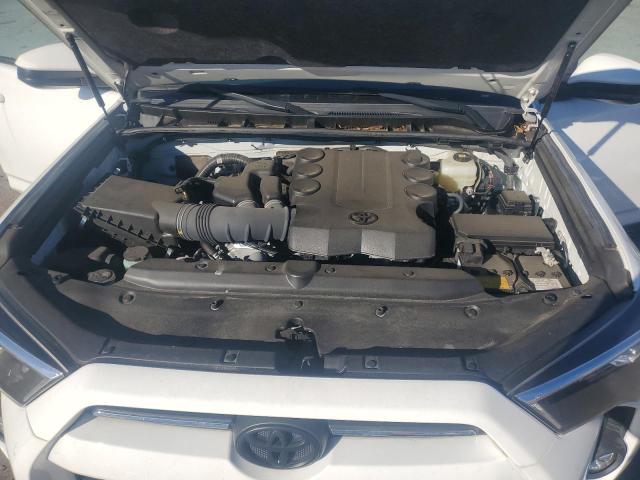 Photo 12 from auction – 2021 TOYOTA 4RUNNER SR with VIN JTEMU5JR5M5927922