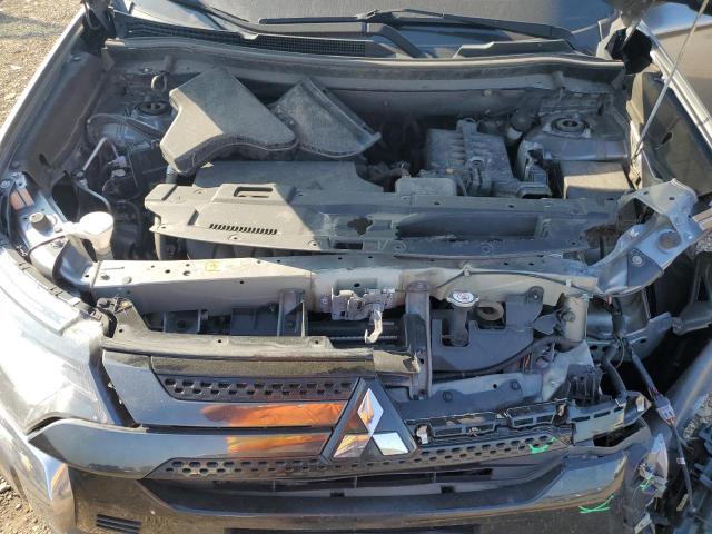Photo 12 from auction – 2020 MITSUBISHI OUTLANDER with VIN JA4AZ3A38LZ037571