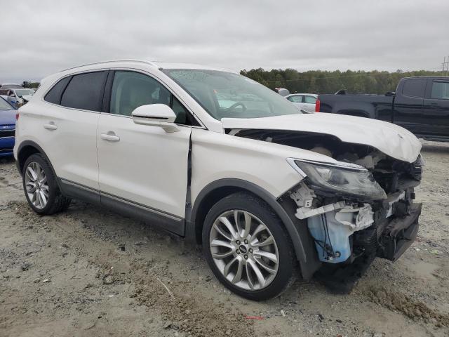 Photo 4 from auction – 2018 LINCOLN MKC RESERV with VIN 5LMCJ3C95JUL31181