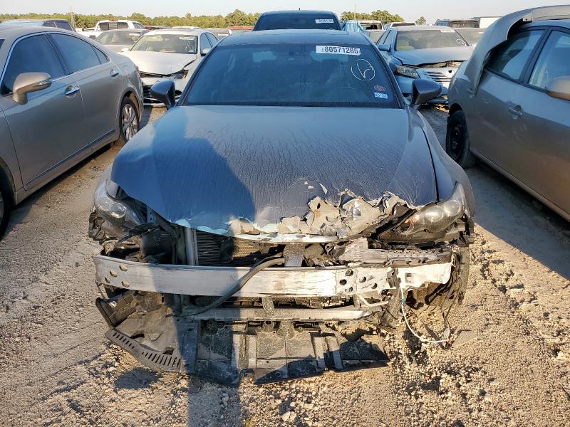 Photo 5 from auction – 2016 LEXUS IS 300 with VIN JTHCM1D23G5008897