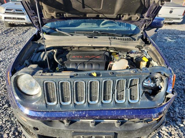 Photo 11 from auction – 2017 JEEP RENEGADE L with VIN ZACCJBBB4HPE42385