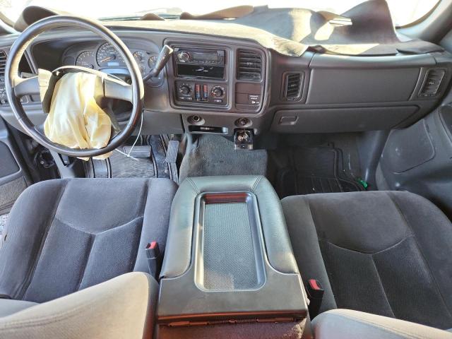 Photo 8 from auction – 2003 GMC NEW SIERRA C1500 with VIN 2GTEC19V831300489