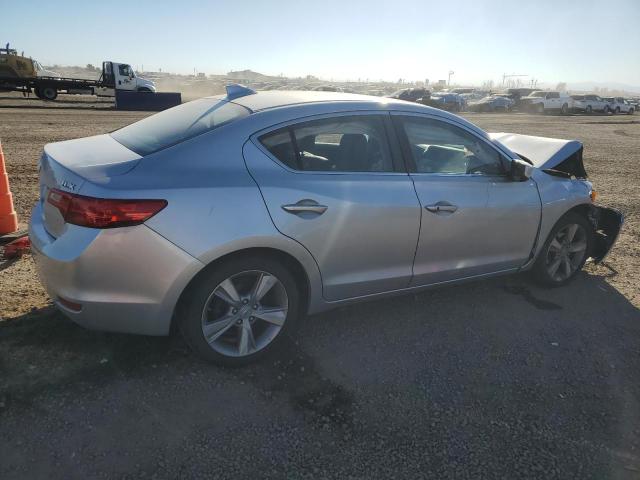 Photo 3 from auction – 2013 ACURA ILX 20 TEC with VIN 19VDE1F71DE009938
