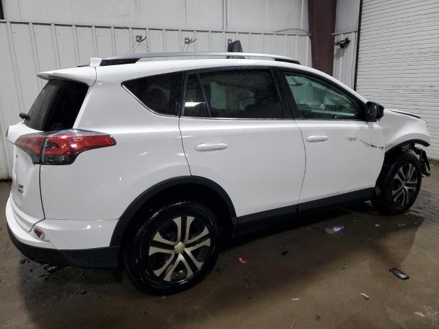 Zdjęcie 3 z aukcji – 2017 TOYOTA RAV4 LE z VIN 2T3BFREV8HW544690