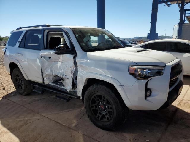 Photo 4 from auction – 2019 TOYOTA 4RUNNER SR with VIN JTEBU5JR2K5637576