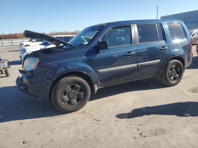HONDA PILOT LX 2011 with VIN 5FNYF4H27BB022449 - Photo from auction