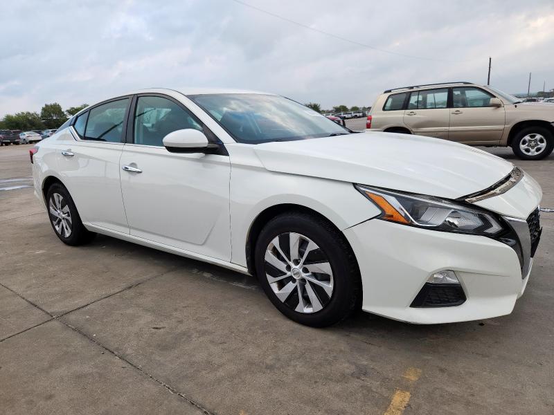 Photo 4 from auction – 2019 NISSAN ALTIMA S with VIN 1N4BL4BV1KC218018
