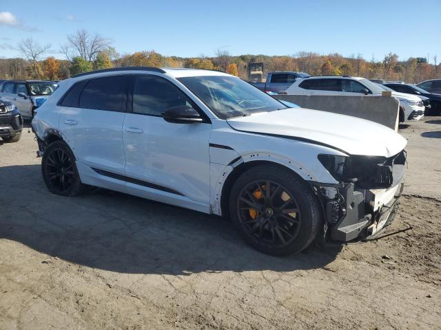 Photo 4 from auction – 2023 AUDI E-TRON CHR with VIN WA1VABGE9PB001916