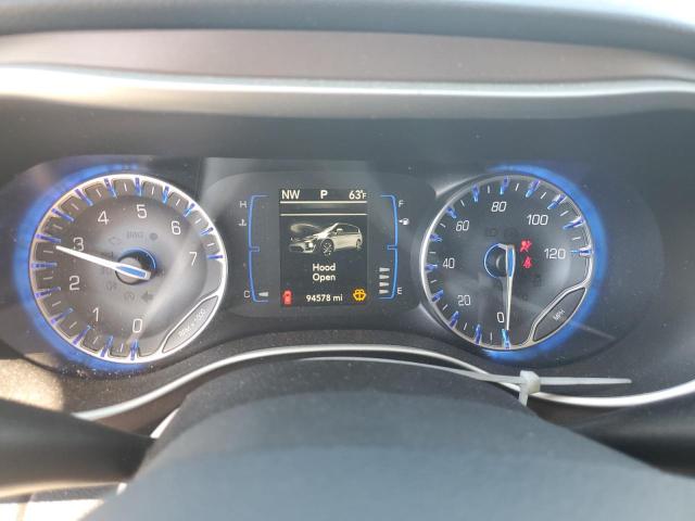 Photo 9 from auction – 2018 CHRYSLER PACIFICA T with VIN 2C4RC1FGXJR365558