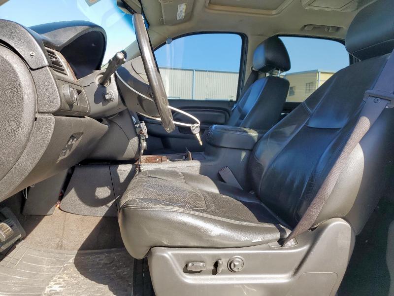 Photo 7 from auction – 2012 GMC YUKON with VIN 1GKS1EEFXCR198705